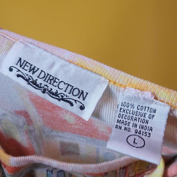 New Direction Graphic Village Blouse, L - Picture 4 of 4
